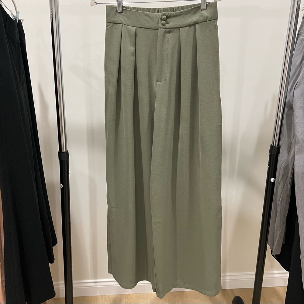 SHEIN Olive Green Pleated Maxi Skirt